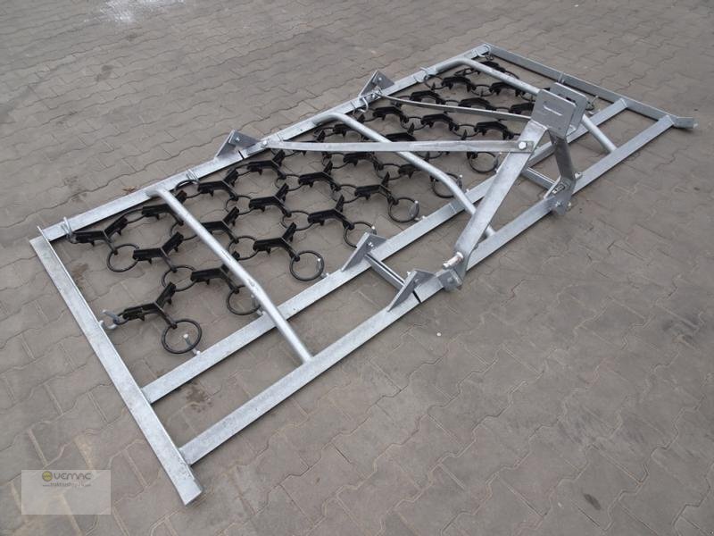 Vemac Wiesenschleppe 3m 3reihig verzinkt Schleppe Striegel Egge NE - משדדת שרשרת: תמונה 1 Vemac Wiesenschleppe 3m 3reihig verzinkt Schleppe Striegel Egge NE - משדדת שרשרת: תמונה 1