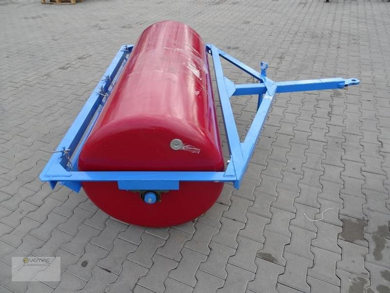 Vemac Wiesenwalze 150cm Walze Schleppe Rasenwalze Traktor Schlepper NEU - רולר חקלאי: תמונה 4 Vemac Wiesenwalze 150cm Walze Schleppe Rasenwalze Traktor Schlepper NEU - רולר חקלאי: תמונה 4