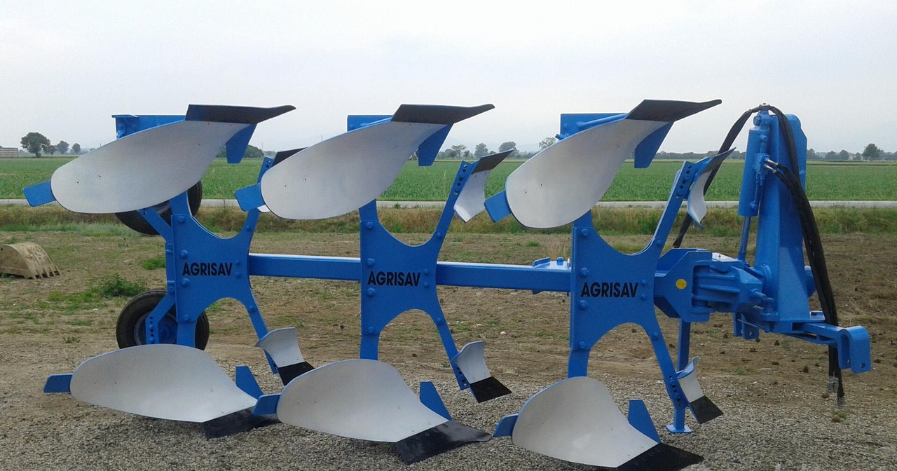 ARATRO TRIVOMERE TAS 9 - מחרשה: תמונה 1 ARATRO TRIVOMERE TAS 9 - מחרשה: תמונה 1