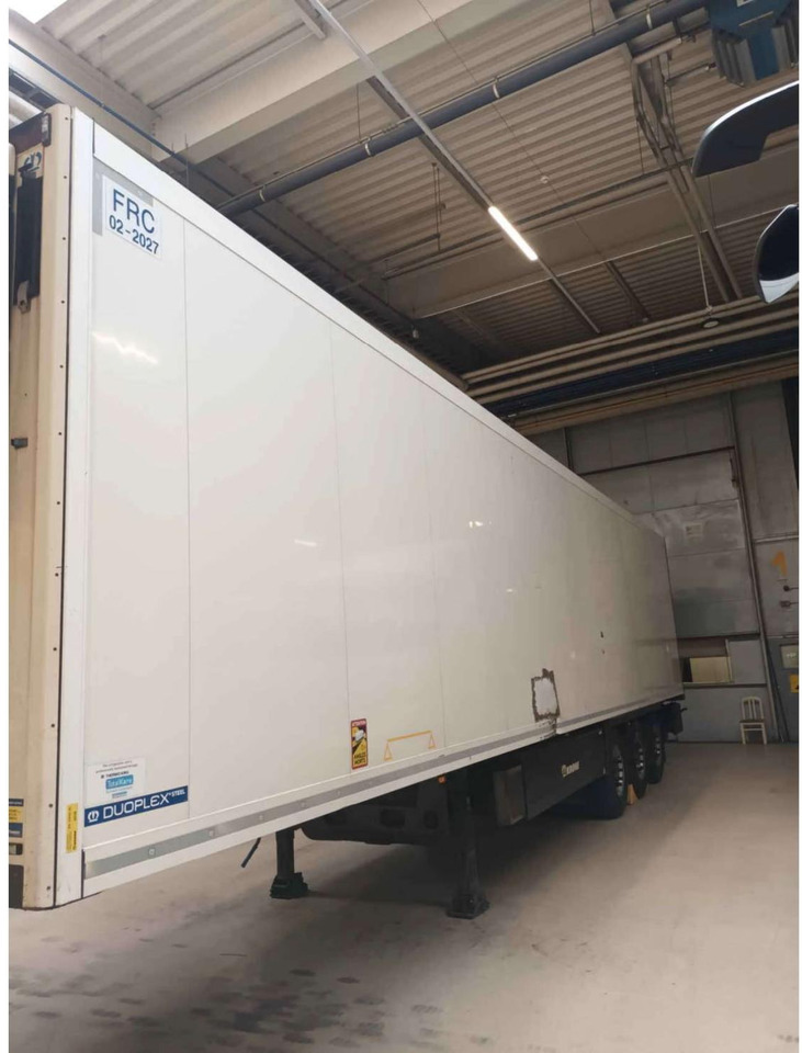 2018 Krone SDR Double Deck Cool Liner FP45 ThermoKing SLXi 300 Lifting Axle - סמיטריילר עם קירור: תמונה 2 2018 Krone SDR Double Deck Cool Liner FP45 ThermoKing SLXi 300 Lifting Axle - סמיטריילר עם קירור: תמונה 2