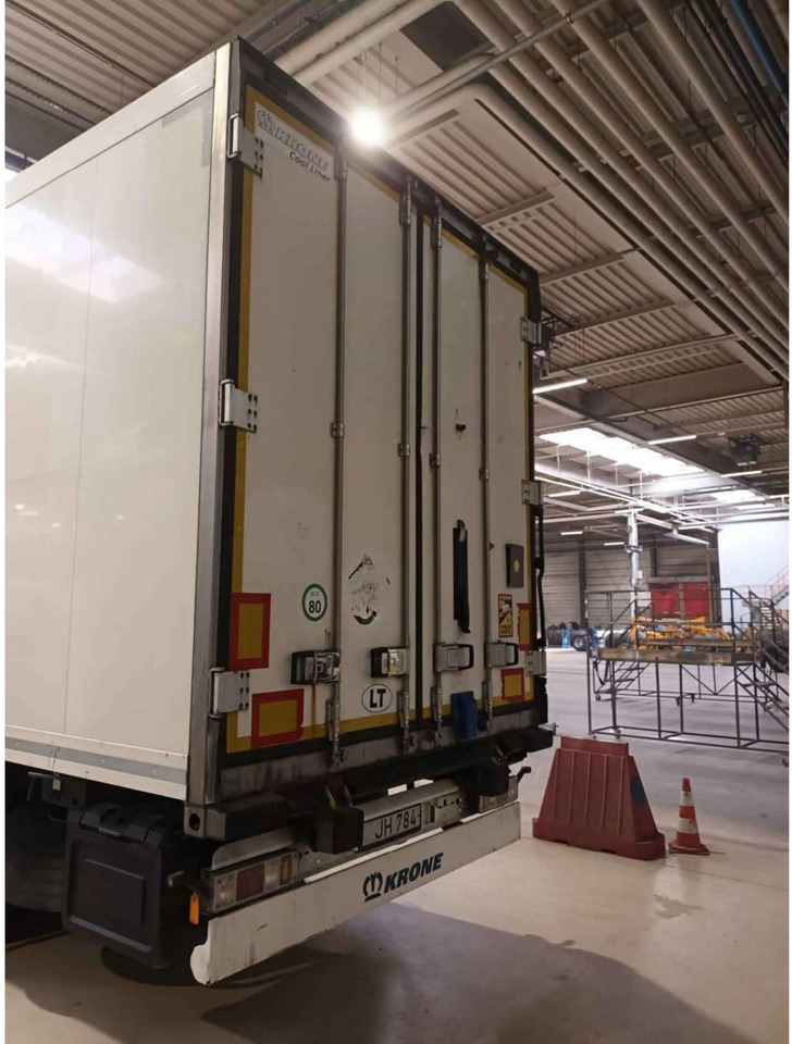 2018 Krone SDR Double Deck Cool Liner FP45 ThermoKing SLXi 300 Lifting Axle - סמיטריילר עם קירור: תמונה 3 2018 Krone SDR Double Deck Cool Liner FP45 ThermoKing SLXi 300 Lifting Axle - סמיטריילר עם קירור: תמונה 3