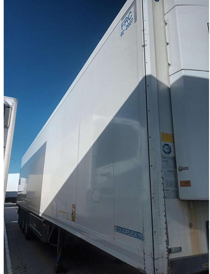 2018 Krone SDR Double Deck Cool Liner FP45 ThermoKing SLXi 300 Lifting Axle - סמיטריילר עם קירור: תמונה 3 2018 Krone SDR Double Deck Cool Liner FP45 ThermoKing SLXi 300 Lifting Axle - סמיטריילר עם קירור: תמונה 3