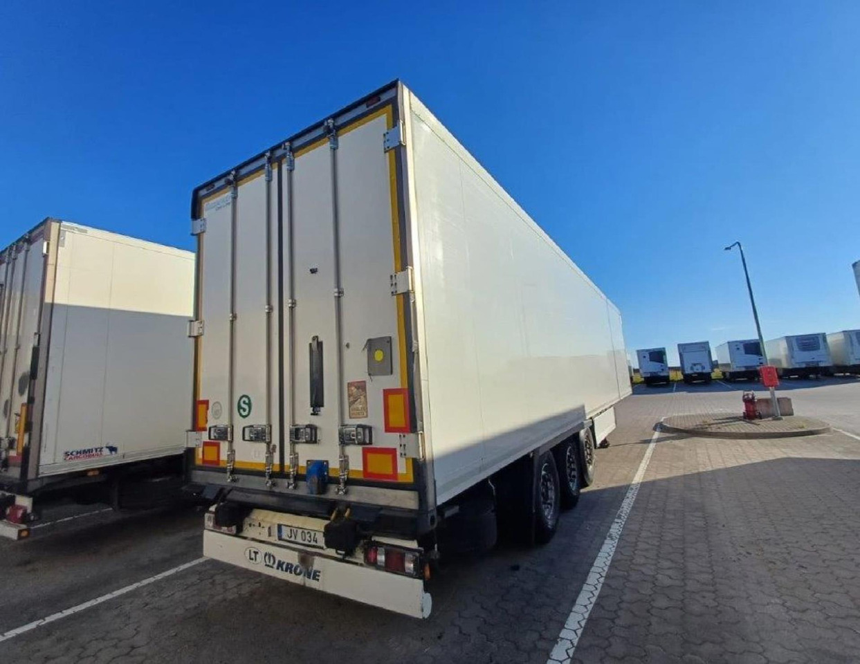 2018 Krone SDR Double Deck Cool Liner FP60 ThermoKing SLXi 300 Lifting Axle - סמיטריילר עם קירור: תמונה 5 2018 Krone SDR Double Deck Cool Liner FP60 ThermoKing SLXi 300 Lifting Axle - סמיטריילר עם קירור: תמונה 5