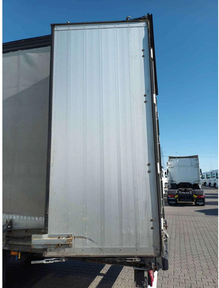 2018 Schmitz Cargobull SCS24/L Varios - סמיטריילר עם וילונות צד: תמונה 2 2018 Schmitz Cargobull SCS24/L Varios - סמיטריילר עם וילונות צד: תמונה 2