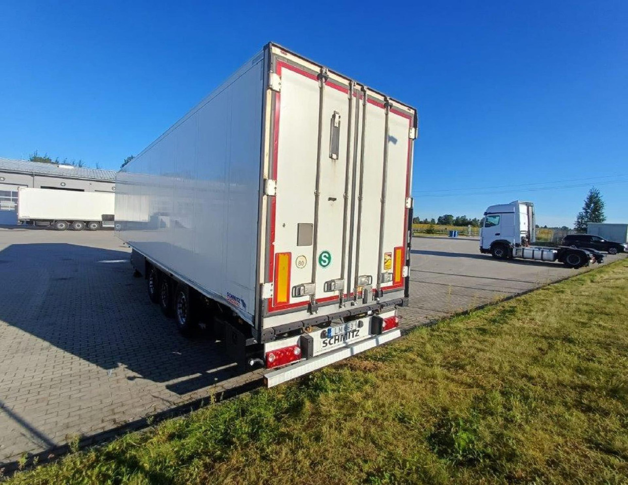 2018 Schmitz Cargobull SKO Double Deck FP 60 ThermoKing SLXi 300 Lifting Axle - סמיטריילר עם קירור: תמונה 5 2018 Schmitz Cargobull SKO Double Deck FP 60 ThermoKing SLXi 300 Lifting Axle - סמיטריילר עם קירור: תמונה 5