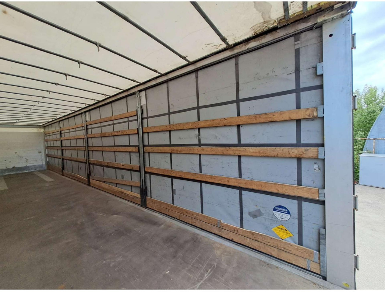 2019 Schmitz Cargobull SCS24/L - סמיטריילר עם וילונות צד: תמונה 4 2019 Schmitz Cargobull SCS24/L - סמיטריילר עם וילונות צד: תמונה 4