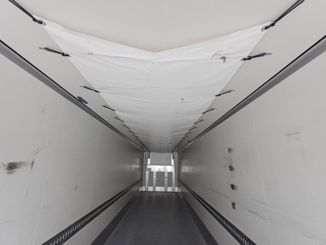 2022 Krone SDR Cool Liner FP 60 ThermoKing SLXi 300 - סמיטריילר עם קירור: תמונה 3 2022 Krone SDR Cool Liner FP 60 ThermoKing SLXi 300 - סמיטריילר עם קירור: תמונה 3