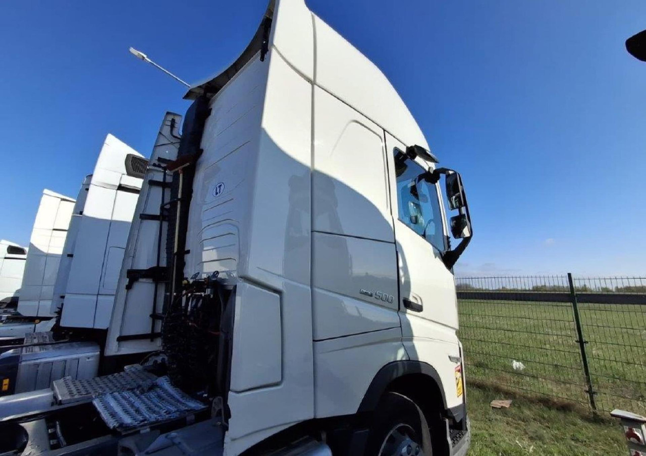 2022 Volvo FH 500 Globetrotter XL Varios - יחידת טרקטור: תמונה 3 2022 Volvo FH 500 Globetrotter XL Varios - יחידת טרקטור: תמונה 3
