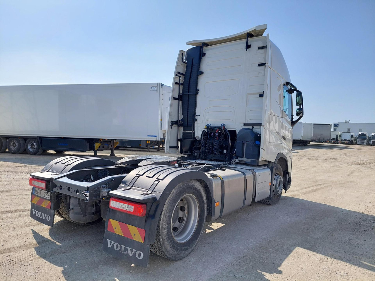 2022 Volvo FH 500 Globetrotter XL - יחידת טרקטור: תמונה 3 2022 Volvo FH 500 Globetrotter XL - יחידת טרקטור: תמונה 3