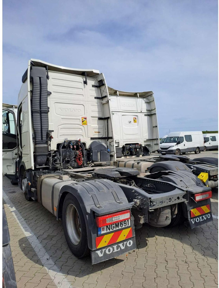 2023 Volvo FH 460 Globetrotter XL Varios i-Save - יחידת טרקטור: תמונה 2 2023 Volvo FH 460 Globetrotter XL Varios i-Save - יחידת טרקטור: תמונה 2