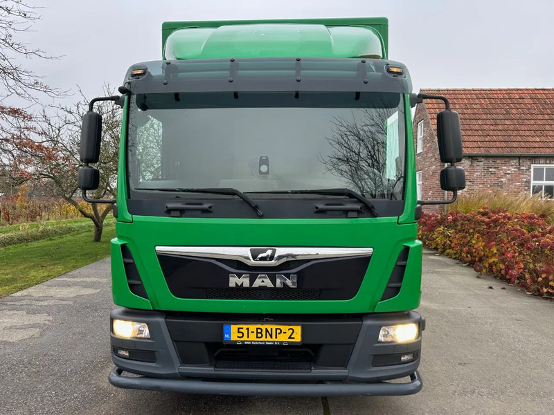 MAN TGL 10.180 / NL TRUCK / EURO6 / BOX+LIFT+SIDE DOOR / LOW KM / TOP!! - משאית תיבה: תמונה 2 MAN TGL 10.180 / NL TRUCK / EURO6 / BOX+LIFT+SIDE DOOR / LOW KM / TOP!! - משאית תיבה: תמונה 2