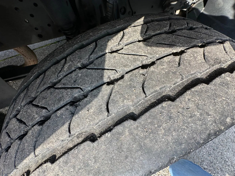 משאית תיבה Mercedes-Benz Atego 1018 / NL TRUCK / EURO 6 / AIRCO / BOX+LIFT+SIDE DOOR / AUTOMATIC: תמונה 15