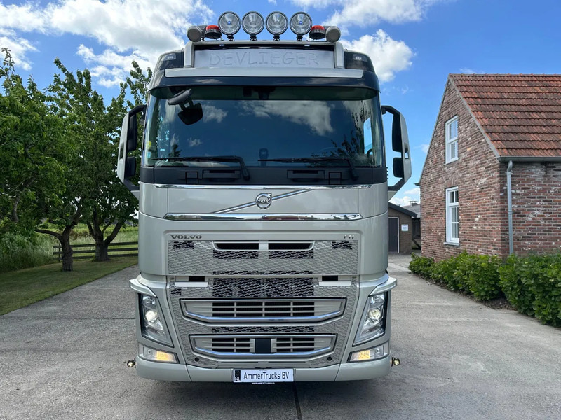 Volvo FH 460 / GLOBETROTTER / EURO 6 / I-Shift / HYDRAULIC / FULL AIR / NEW TACHO - יחידת טרקטור: תמונה 2 Volvo FH 460 / GLOBETROTTER / EURO 6 / I-Shift / HYDRAULIC / FULL AIR / NEW TACHO - יחידת טרקטור: תמונה 2