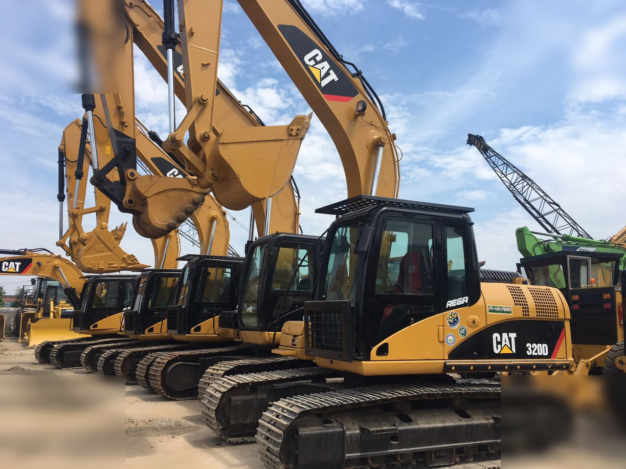 CATERPILLAR 320D - מחפר סורק: תמונה 1 CATERPILLAR 320D - מחפר סורק: תמונה 1