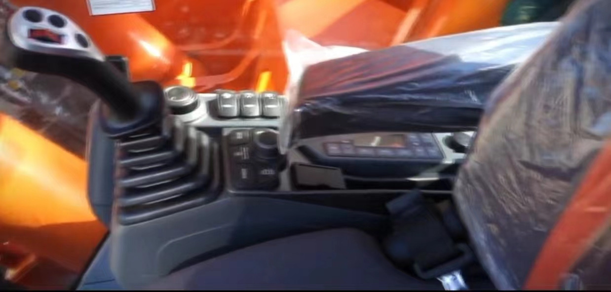 DOOSAN DX420LC - מחפר סורק: תמונה 4 DOOSAN DX420LC - מחפר סורק: תמונה 4