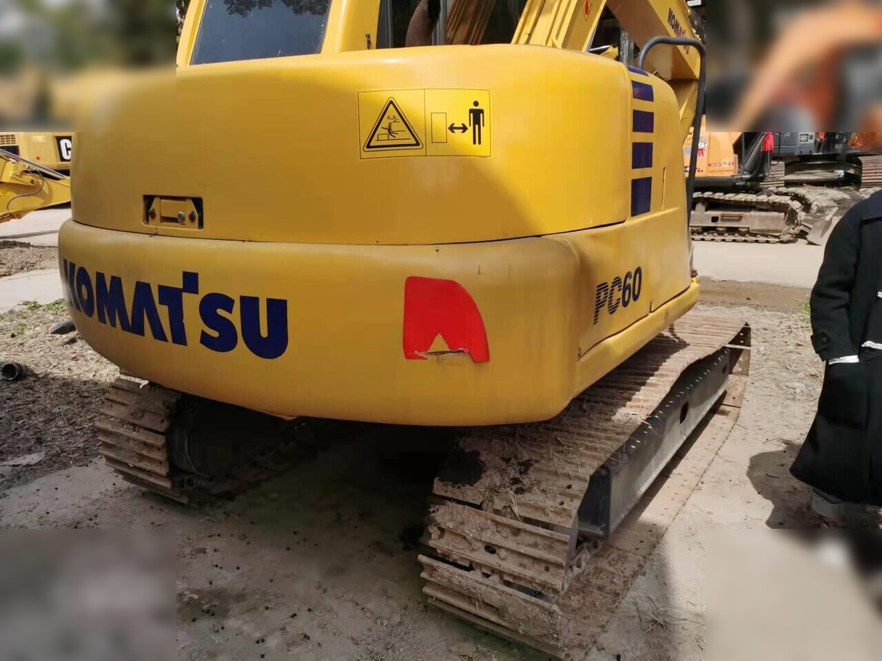 KOMATSU PC60-7 - מחפר סורק: תמונה 1 KOMATSU PC60-7 - מחפר סורק: תמונה 1