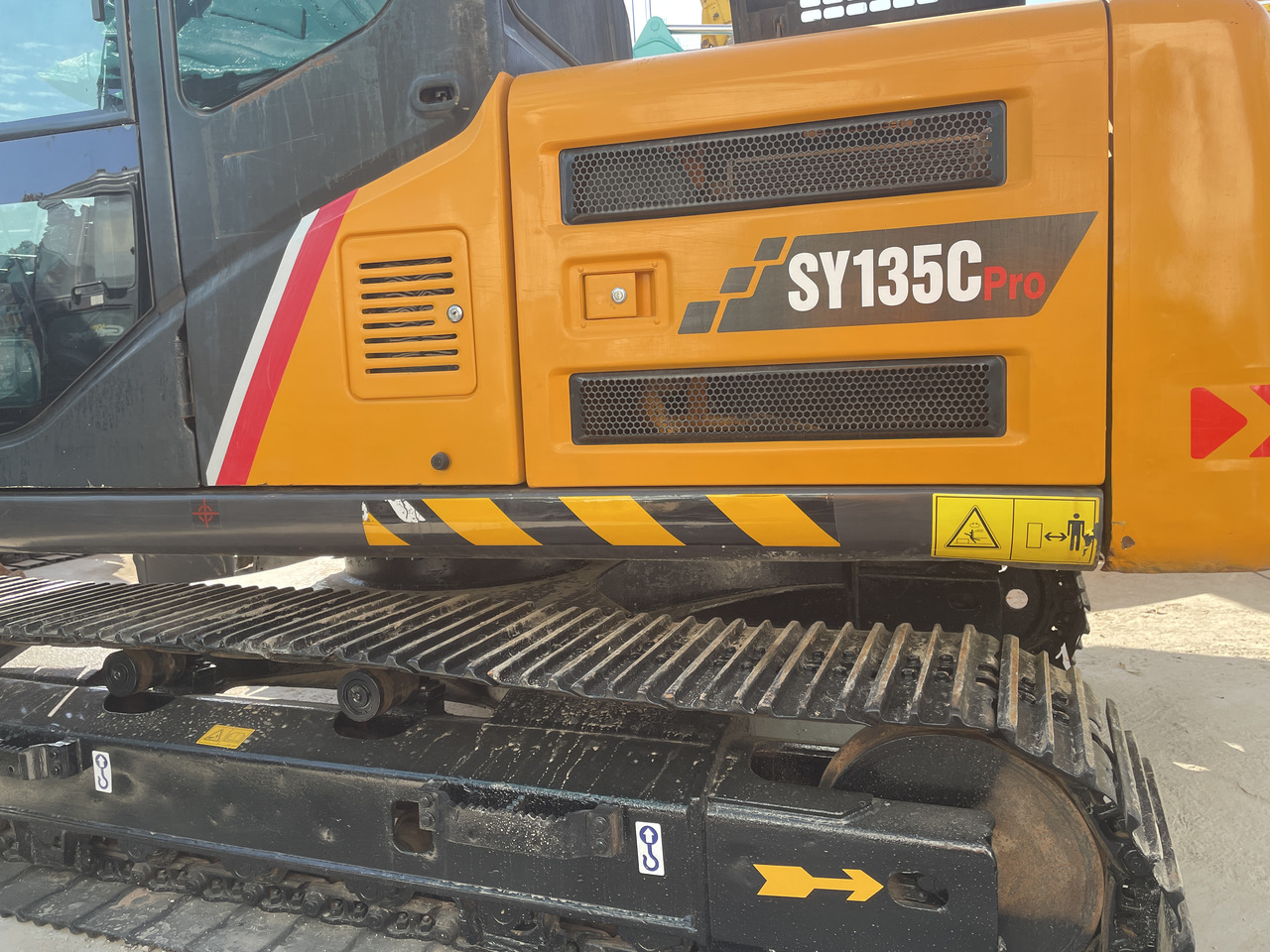 SANY SY135C - מחפר סורק: תמונה 1 SANY SY135C - מחפר סורק: תמונה 1