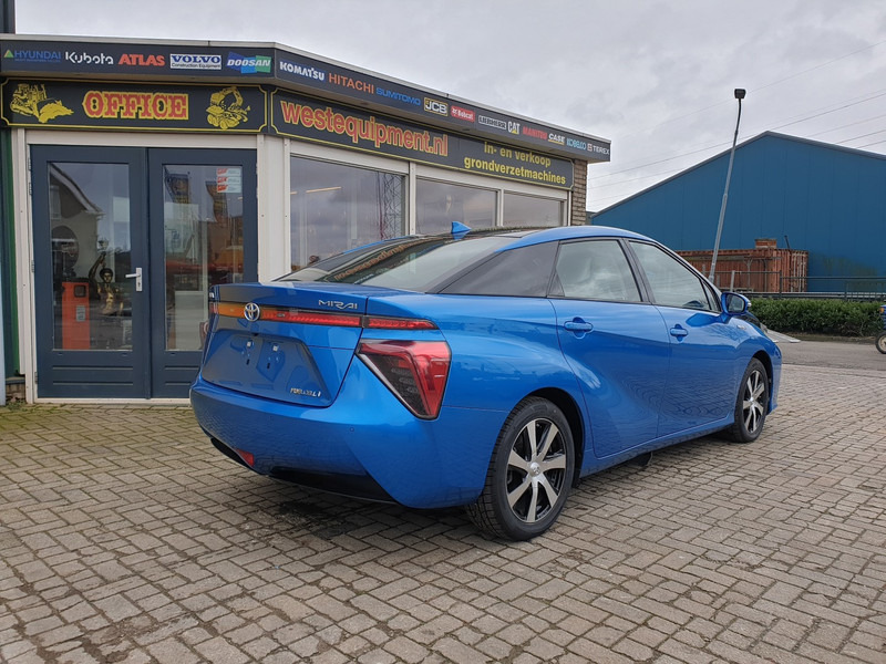 Toyota Mirai - סדאן: תמונה 5 Toyota Mirai - סדאן: תמונה 5