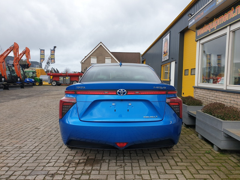 Toyota Mirai - סדאן: תמונה 4 Toyota Mirai - סדאן: תמונה 4