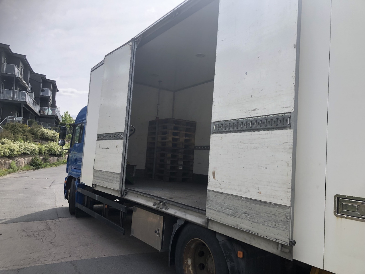 MAN TGM 18.240 - משאית תיבה: תמונה 5 MAN TGM 18.240 - משאית תיבה: תמונה 5
