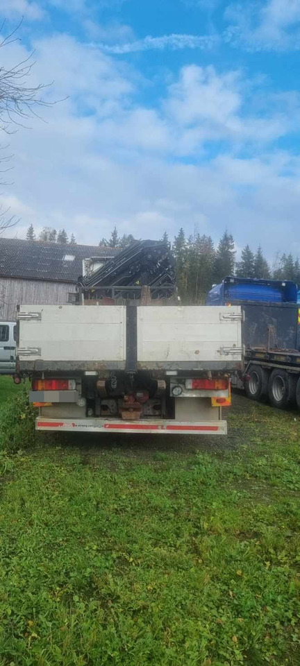 Scania R560 - משאית צד נופל/ שטוחה, משאית מנוף: תמונה 5 Scania R560 - משאית צד נופל/ שטוחה, משאית מנוף: תמונה 5