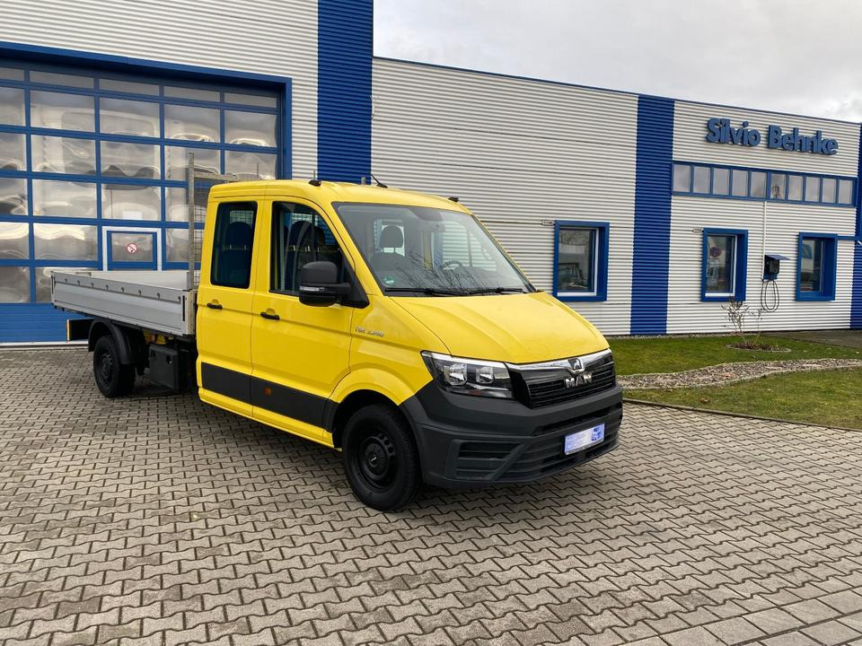 MAN TGE 3.140 Doka Pritsche Lang *STANDHZG* AHK*HECKANTRIEB*1.HAND*INKL.19% MWST*SOFORT!* - כלי רכב מסחרי במיטה שטוחה, כלי רכב מסחרי קומבי: תמונה 1 MAN TGE 3.140 Doka Pritsche Lang *STANDHZG* AHK*HECKANTRIEB*1.HAND*INKL.19% MWST*SOFORT!* - כלי רכב מסחרי במיטה שטוחה, כלי רכב מסחרי קומבי: תמונה 1