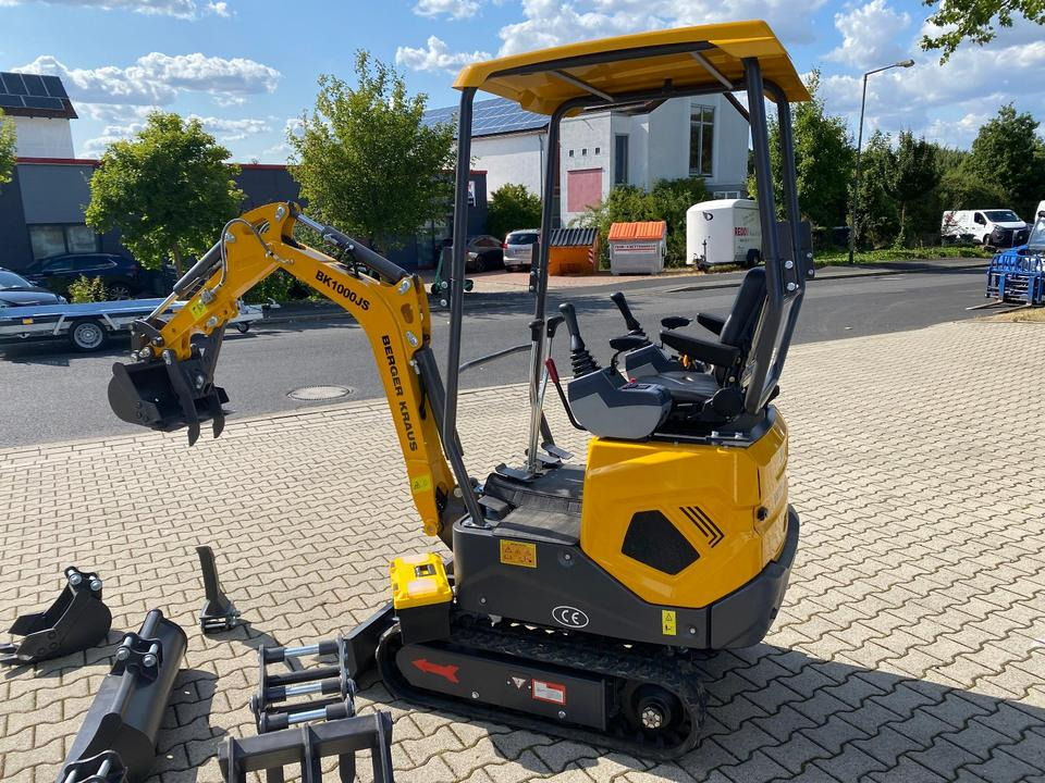 Minibagger BK1000JS inkl. kleinem Zubehörpaket *HERBSTAKTION*INKL.19% MWST*BERGER KRAUS*SOFORT!* - מיני מחפר: תמונה 4 Minibagger BK1000JS inkl. kleinem Zubehörpaket *HERBSTAKTION*INKL.19% MWST*BERGER KRAUS*SOFORT!* - מיני מחפר: תמונה 4