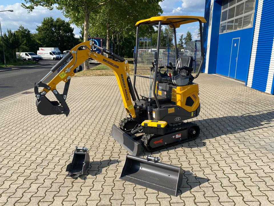 Minibagger BK1000JSR inkl. Schaufelpaket *HERBSTAKTION*INKL.19% MWST*BERGER KRAUS*VERSTELLFAHRWERK* SOFORT!* - מיני מחפר: תמונה 1 Minibagger BK1000JSR inkl. Schaufelpaket *HERBSTAKTION*INKL.19% MWST*BERGER KRAUS*VERSTELLFAHRWERK* SOFORT!* - מיני מחפר: תמונה 1