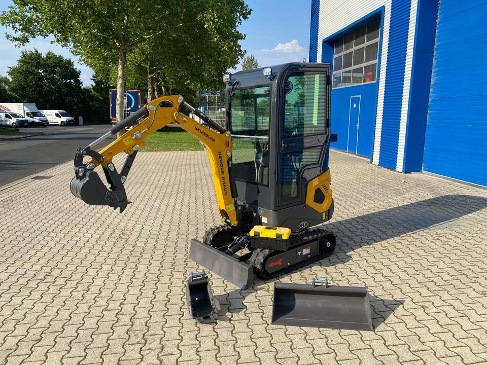 Minibagger BK1250KJSR inkl. Schaufelpaket *INKL.19% MWST*BERGER KRAUS*KUBOTA*VERSTELLFAHRWERK *SOFORT!* - מיני מחפר: תמונה 1 Minibagger BK1250KJSR inkl. Schaufelpaket *INKL.19% MWST*BERGER KRAUS*KUBOTA*VERSTELLFAHRWERK *SOFORT!* - מיני מחפר: תמונה 1