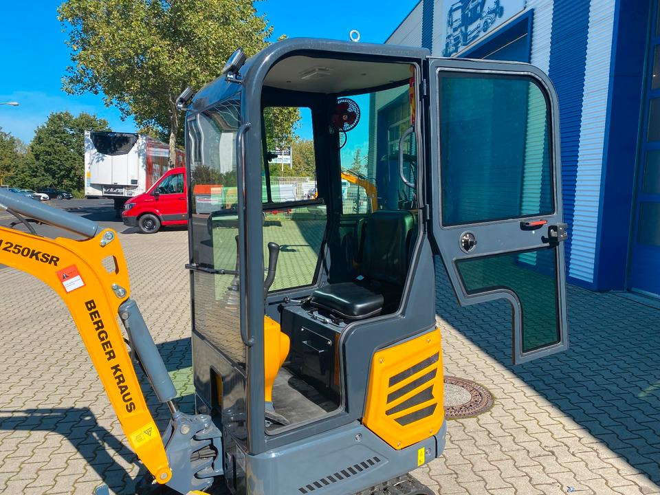 Minibagger BK1250KSR inkl. Zubehörpaket Klein *INKL.19% MWST*KUBOTA*SCHWENKARM*VERSTELLFAHRW*SOFORT!* - מיני מחפר: תמונה 5 Minibagger BK1250KSR inkl. Zubehörpaket Klein *INKL.19% MWST*KUBOTA*SCHWENKARM*VERSTELLFAHRW*SOFORT!* - מיני מחפר: תמונה 5