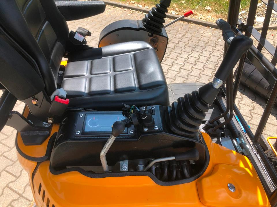 מיני מחפר Minibagger BK1700JS + Schaufelpaket *INKL.19% MWST*BERGER KRAUS*KUBOTA*JOYST*SOFORT!: תמונה 11