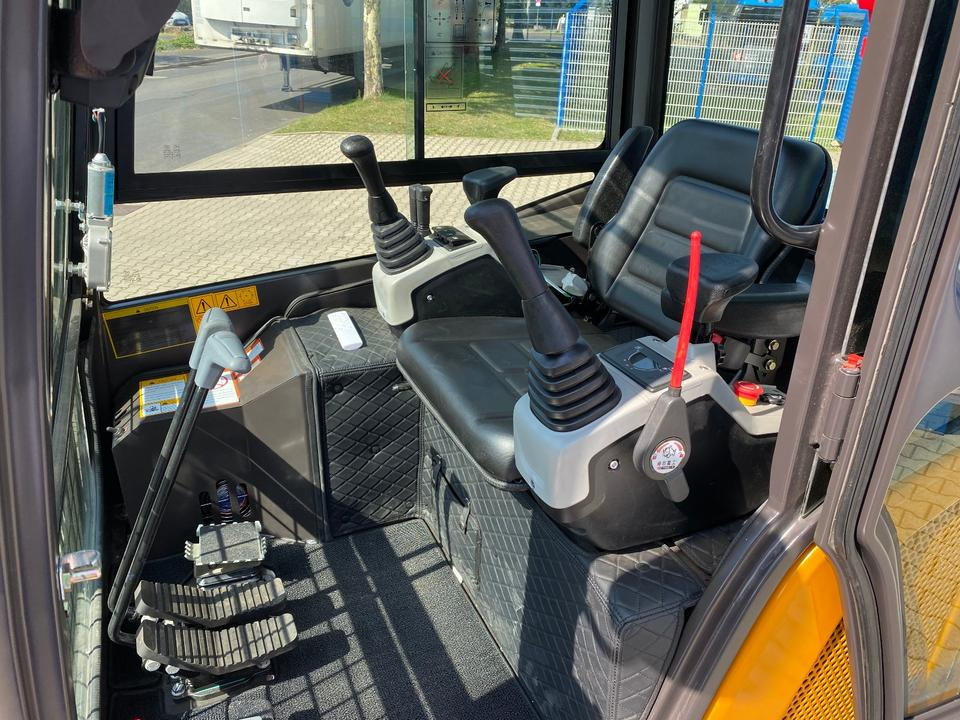 מיני מחפר, קרון נגרר Minibagger BK2800ASR + Tieflader + Zubehör *INKL.19% MWST*BERGER KRAUS*KUBOTA*SCHWENKARM* VERSTELLFAHRWERK*KLIMA*: תמונה 9