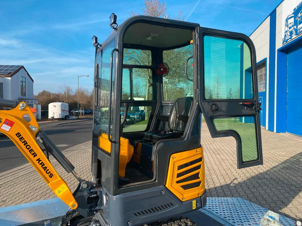 Minibagger BK950KS + Tieflader + Zubehör *INKL.19% MWST*BERGER KRAUS*KABINE*SOFORT!* - מיני מחפר: תמונה 5 Minibagger BK950KS + Tieflader + Zubehör *INKL.19% MWST*BERGER KRAUS*KABINE*SOFORT!* - מיני מחפר: תמונה 5