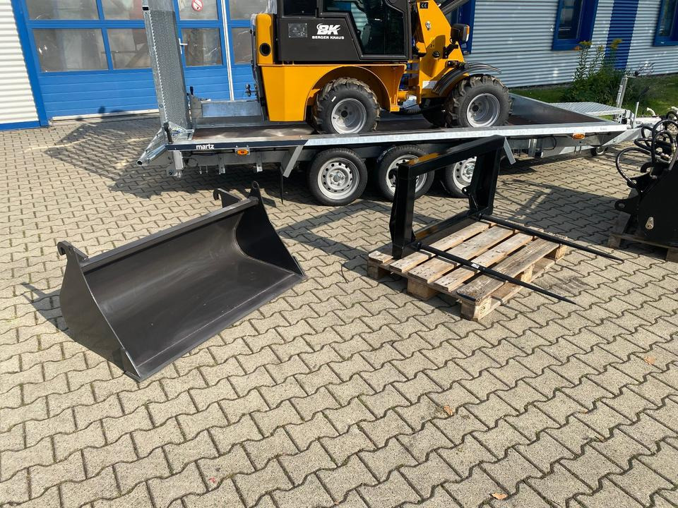 Radlader/Hoflader BK906 Kabine inkl. Tieflader und großem Zubehörpaket *INKL.19% MWST*BERGER KRAUS*PERKINS*CE*SOFORT!* - מעמיס קומפקטי: תמונה 4 Radlader/Hoflader BK906 Kabine inkl. Tieflader und großem Zubehörpaket *INKL.19% MWST*BERGER KRAUS*PERKINS*CE*SOFORT!* - מעמיס קומפקטי: תמונה 4