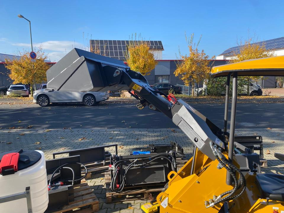 Radlader/Mini-Radlader BK360SW inkl. großem Zubehörpaket *INKL.19% MWST*BERGER KRAUS*B&S MOTOR*SOFORT!* - מעמיס קומפקטי: תמונה 5 Radlader/Mini-Radlader BK360SW inkl. großem Zubehörpaket *INKL.19% MWST*BERGER KRAUS*B&S MOTOR*SOFORT!* - מעמיס קומפקטי: תמונה 5