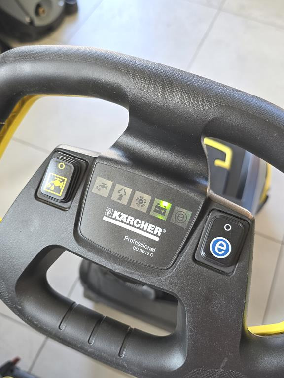 מייבש קרצוף KARCHER BD 38/12 C: תמונה 7