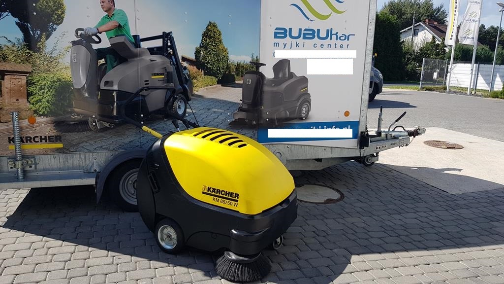 KÄRCHER KM 85/50 W P Benzin HONDA - מטאטא תעשייתי: תמונה 2 KÄRCHER KM 85/50 W P Benzin HONDA - מטאטא תעשייתי: תמונה 2