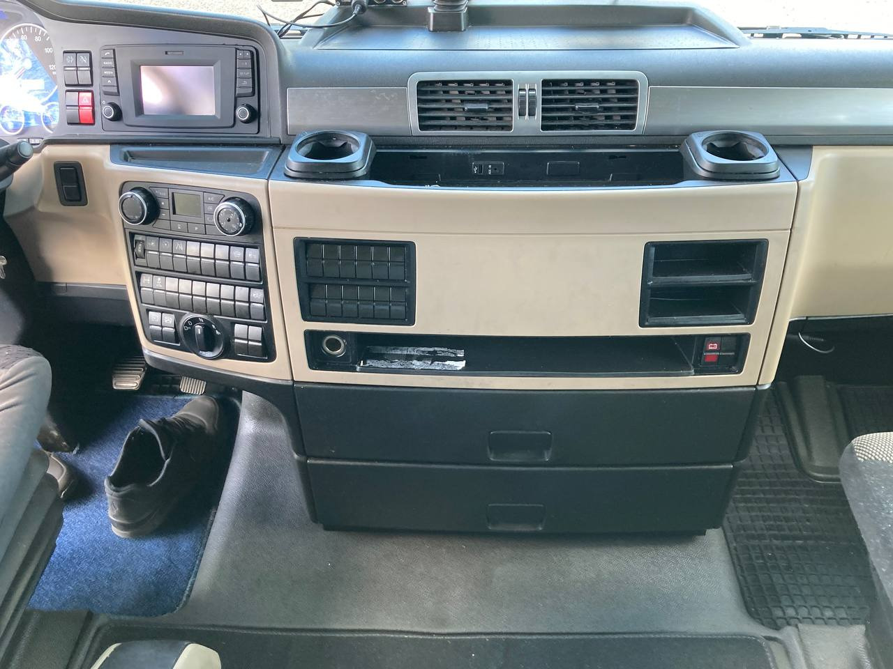 הַחכָּרָה MAN TGX 18.500 XXL*MEGA*2xTANK*RETARDER*LLS-U*2018* MAN TGX 18.500 XXL*MEGA*2xTANK*RETARDER*LLS-U*2018*: תמונה 9