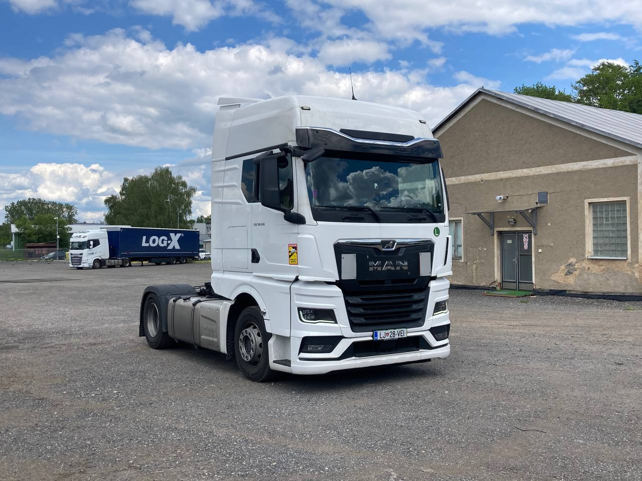 MAN TGX 18.510 XXL*RETARDER*2xTANK*STANDARD*2021 - יחידת טרקטור: תמונה 3 MAN TGX 18.510 XXL*RETARDER*2xTANK*STANDARD*2021 - יחידת טרקטור: תמונה 3