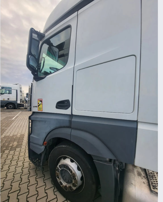 Mercedes-Benz ACTROS 1845 mega - יחידת טרקטור: תמונה 3 Mercedes-Benz ACTROS 1845 mega - יחידת טרקטור: תמונה 3