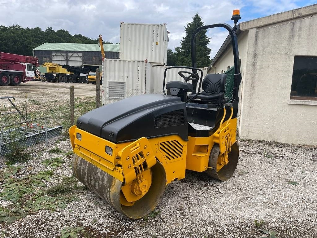 Bomag BW 120 AD-4 - רולר כביש: תמונה 4 Bomag BW 120 AD-4 - רולר כביש: תמונה 4