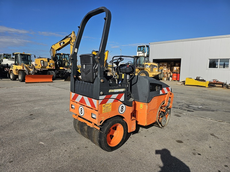 BOMAG BW100AC-4 - מכבש משולב: תמונה 3 BOMAG BW100AC-4 - מכבש משולב: תמונה 3