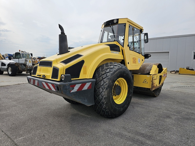 BOMAG BW213DH-4 BVC - מדחס: תמונה 3 BOMAG BW213DH-4 BVC - מדחס: תמונה 3
