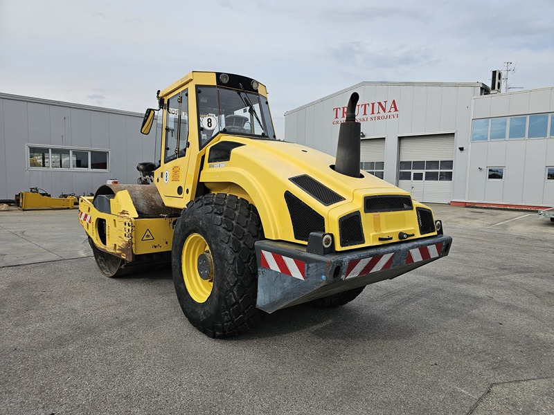 BOMAG BW213DH-4 BVC - מדחס: תמונה 2 BOMAG BW213DH-4 BVC - מדחס: תמונה 2