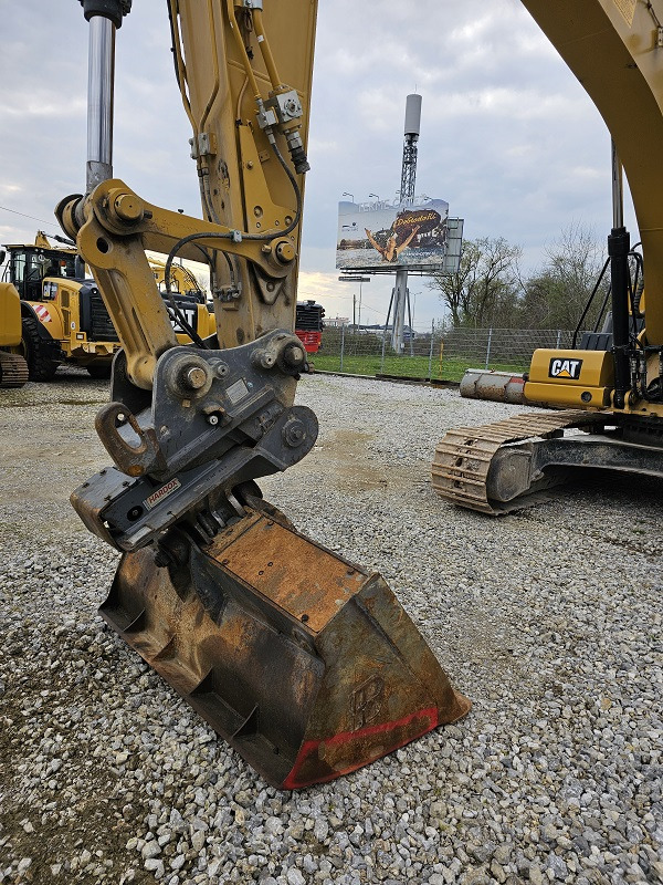 מחפר סורק CATERPILLAR 323-07B: תמונה 20