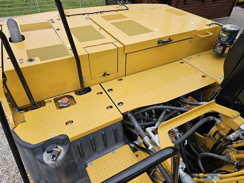 מחפר סורק CATERPILLAR 323-07B: תמונה 12