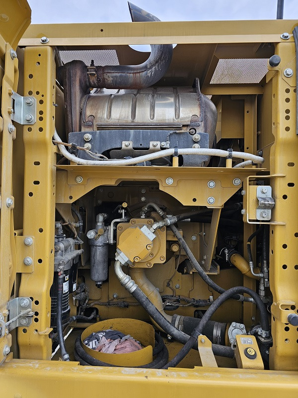 מחפר סורק CATERPILLAR 323-07B: תמונה 16