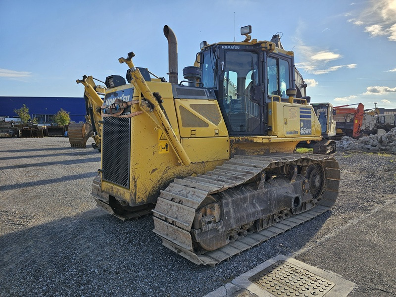 KOMATSU D65WX-17 - דחפור: תמונה 1 KOMATSU D65WX-17 - דחפור: תמונה 1