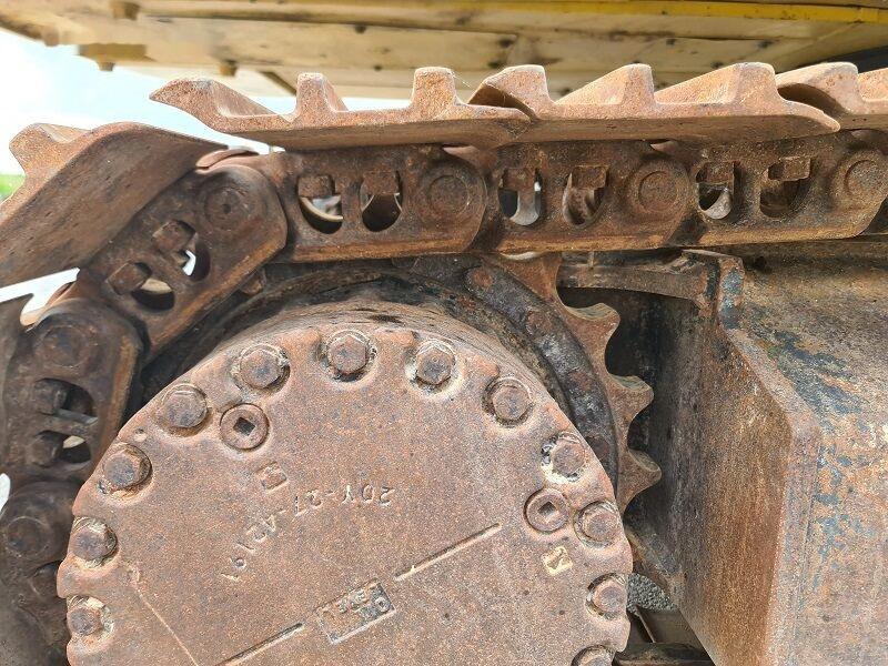 מחפר סורק Komatsu PC240NLC-11: תמונה 19