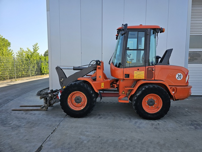 VOLVO L30G - מעמיס גלגלים: תמונה 2 VOLVO L30G - מעמיס גלגלים: תמונה 2